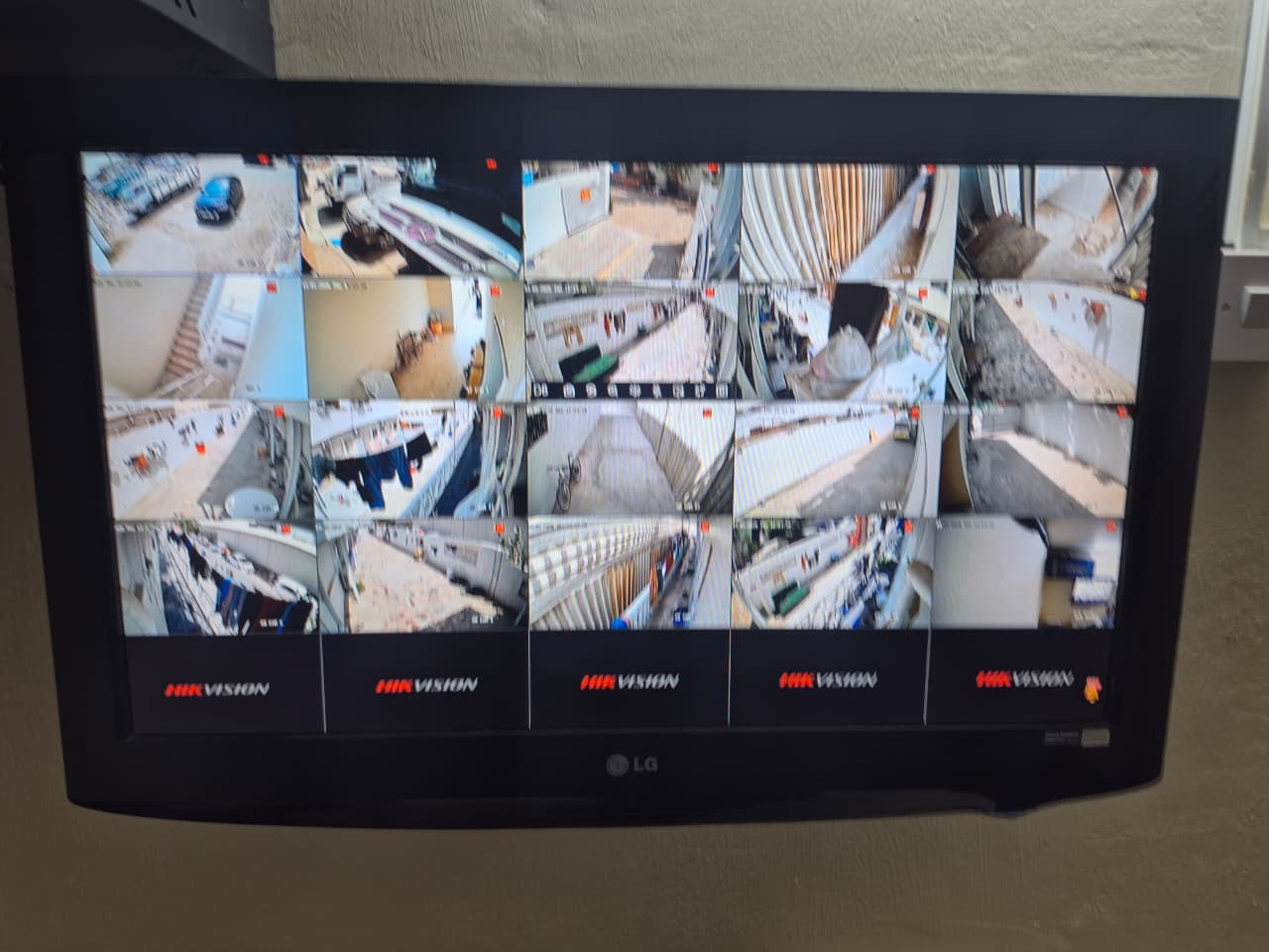 Residential Complex CCTV Monitoring